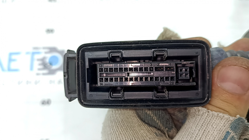 Wiring for the rear right door of a BMW 4 Series F36 15-20 Gran Coupe