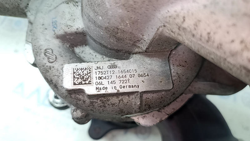 Audi A5 F5 18-25 2.0T 35kW turbocharger with pipe
