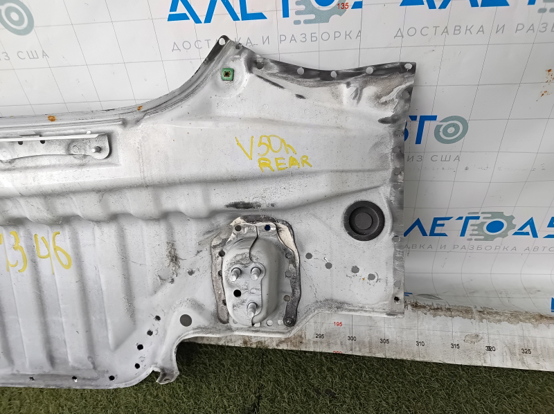 Toyota Camry V50 12-14 USA White 040 Rear Panel, Drilled