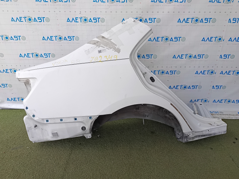 Quarter wing rear right Toyota Camry v50 12-14 usa white 040, sawed off