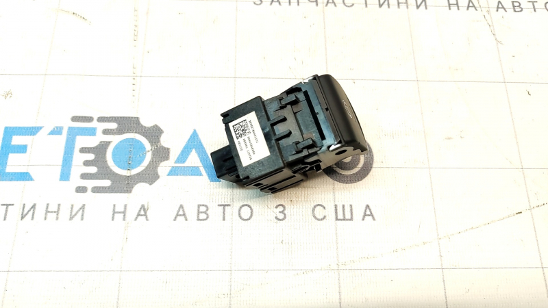 Honda Civic X FC 16-21 Black 12-pin Parking Button