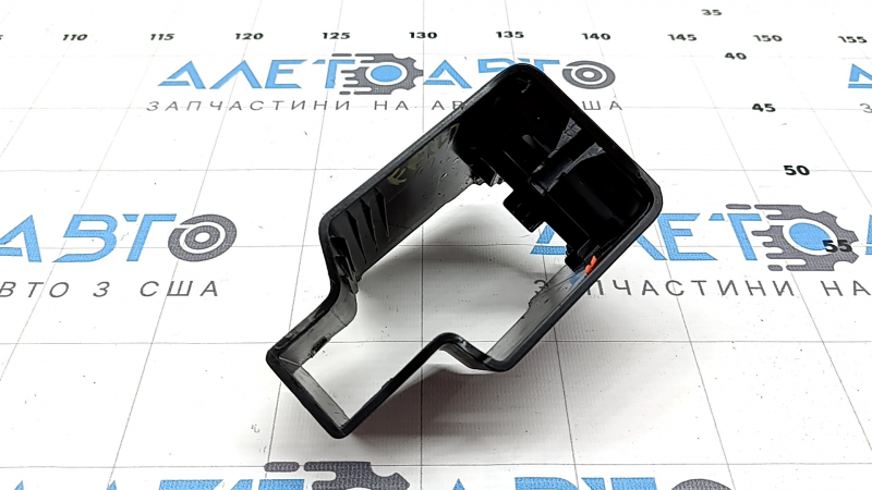 Black rear left passenger seat runner plug for Ford Ecosport 18-22