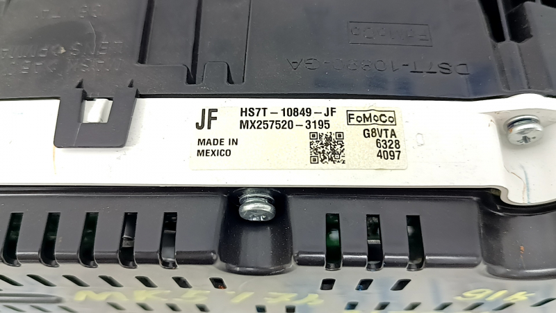 Ford Fusion mk5 2017 hybrid instrument cluster, plug-in, 2 displays, 91k, scratches