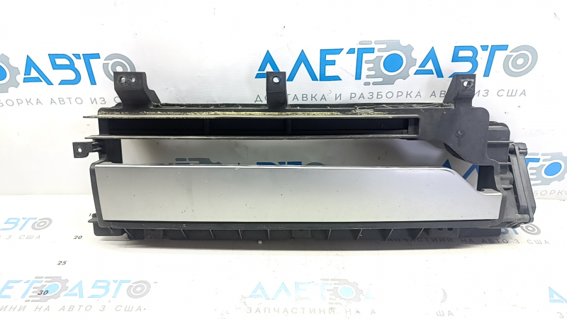 Left radiator deflector blinds for Hyundai Ioniq 5 22-24 with motor