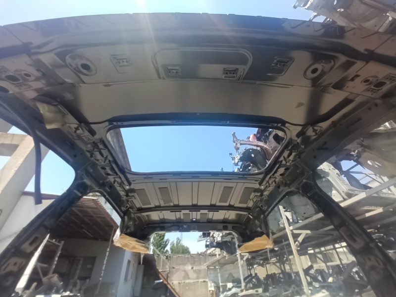 Metal roof for Ford Ecosport 18-22 with sunroof, on the body