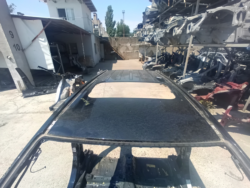 Metal roof for Ford Ecosport 18-22 with sunroof, on the body
