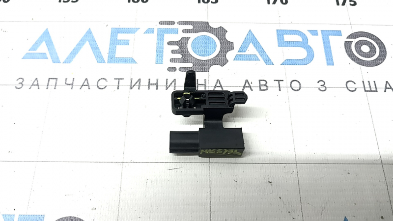 The driver's seat position sensor on a Ford Fusion mk5 13-20 has a broken mount.