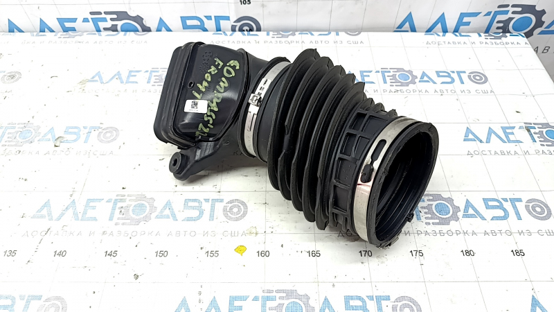 Air duct from the air intake of the Jeep Compass 23-25 2.0T