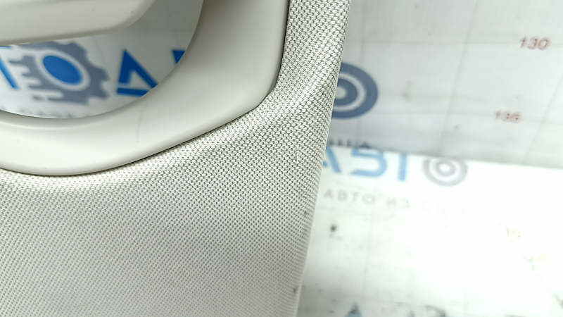 BMW X7 G07 19-25 Elfenbein-Weiss rear pillar trim with plug, scratches, scratch on the plug, needs cleaning