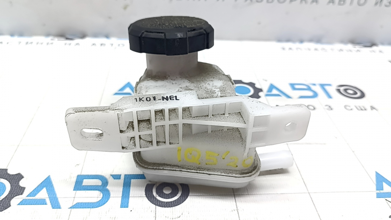 Large brake master cylinder reservoir for Hyundai Ioniq 5 22-24 with lid