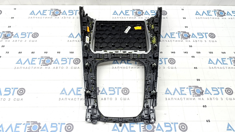 BMW X7 G07 19-22 black wood/bronze center console trim, backlit, scratches, broken mount