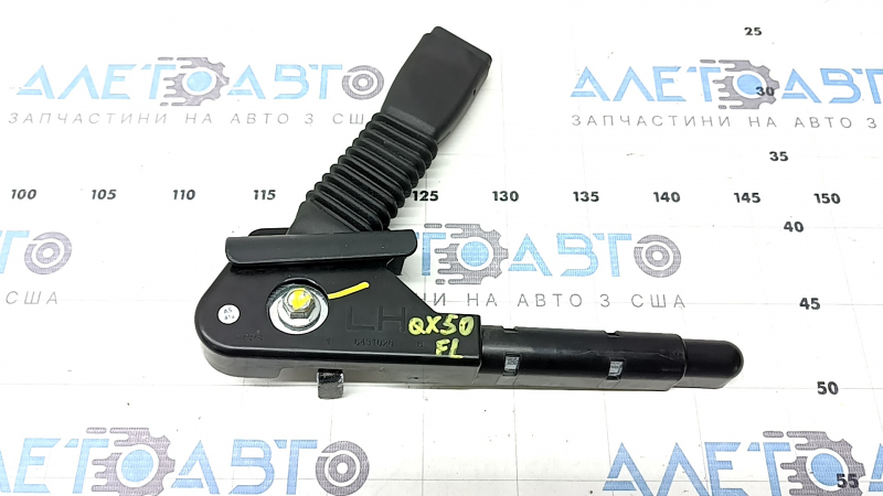 Driver's seat belt tensioner for the Infiniti QX50 20-23
