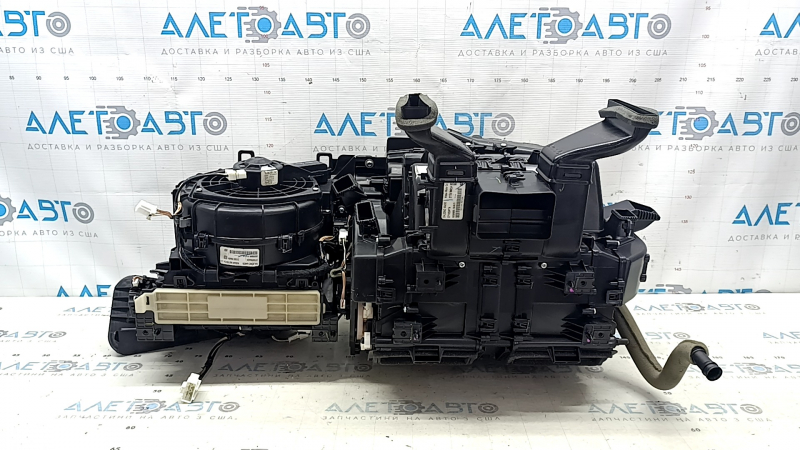 Heater assembly for Infiniti QX50 20-24 dual-zone climate control