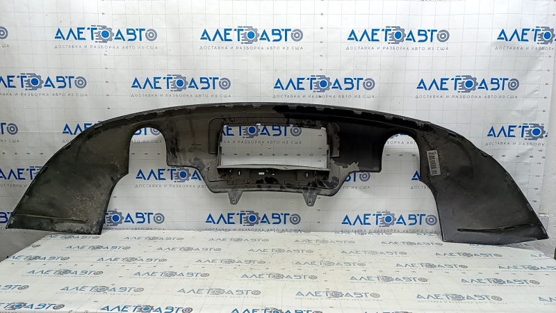 Rear bumper lip for 2 pipes, Audi Q5 8R 13-17 without parking sensors, for towbar, sand, non-factory hole, scratches, cracks in mount, dent