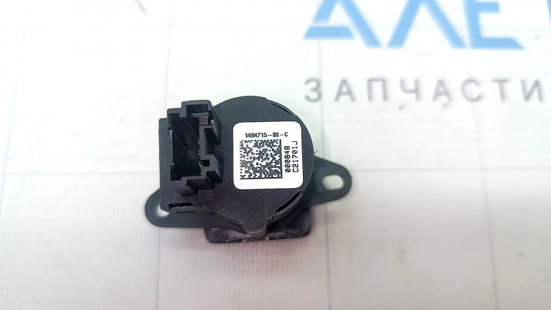 Tesla Model Y 20-25 Cabin Temperature Sensor