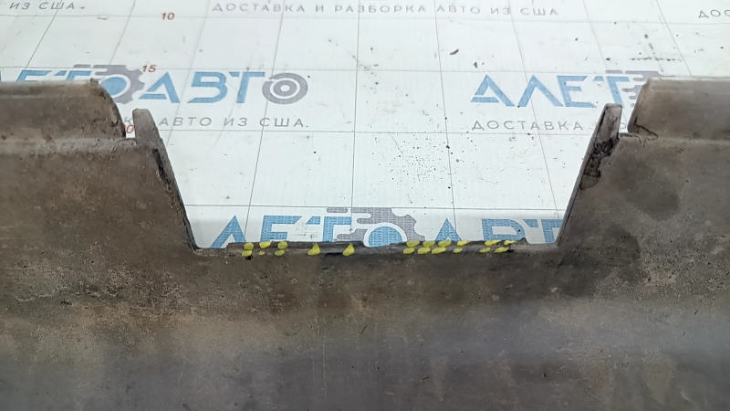 Right side sill for Honda Accord 18-22 with chrome, white, scratches, broken fasteners, crack