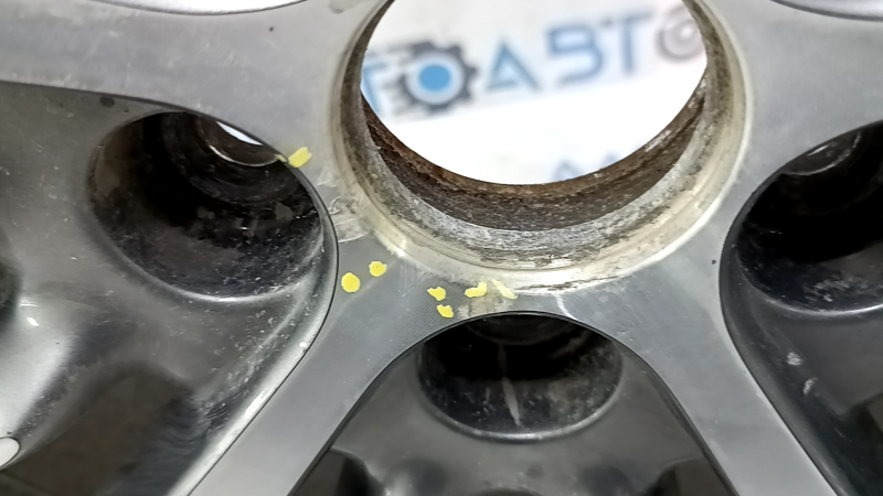 R18x8J Lincoln MKZ 17-20 wheel rim, curb, corrosion, missing fragment, in need of repair