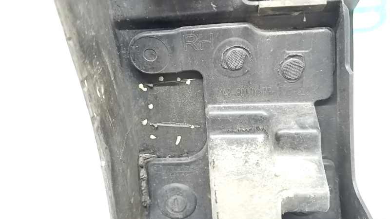 Front right fender arch trim Mazda CX-9 16-23 structure, broken fasteners, scratches, dented