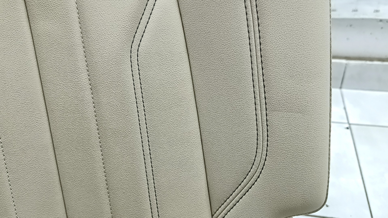 Rear seats, 2nd row, right, Audi Q5 80A 21-24, beige leather, manual, Standard, dents, scratches on plastic, needs cleaning