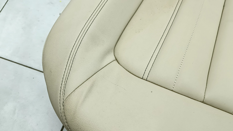 Rear seats, 2nd row, right, Audi Q5 80A 21-24, beige leather, manual, Standard, dents, scratches on plastic, needs cleaning