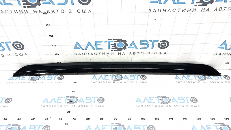 Rear bumper center molding for BMW 3 Series G20 19-22 Sport Line, glossy black, scratches