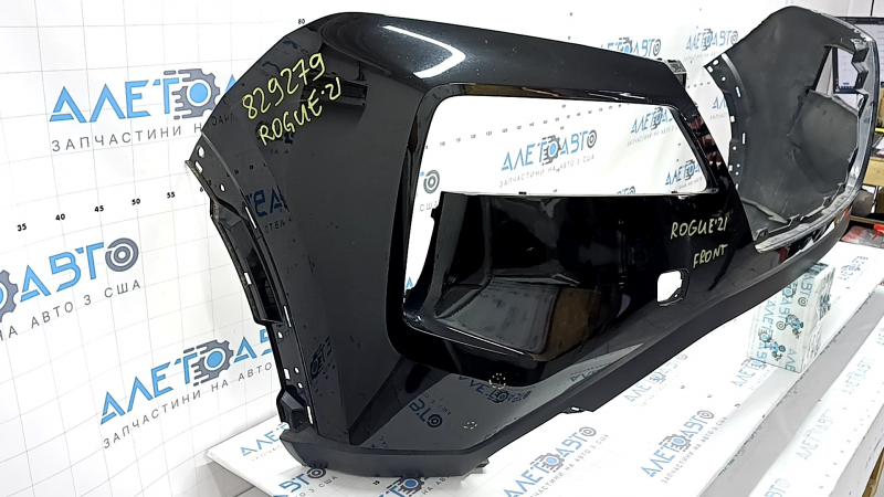 Front bumper, bare, 2021-23 Nissan Rogue, without parking sensors, US built, black, scratches, cracks in the mounts