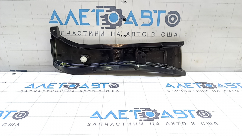 Right rear pillar trim BMW X5 E70 07-13 black, scratches, worn