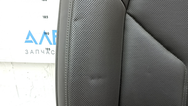Passenger seat for Porsche Macan 15-18 with airbag, electric, heated, ventilated, grey achatgrau leather, scratches, tears, dents