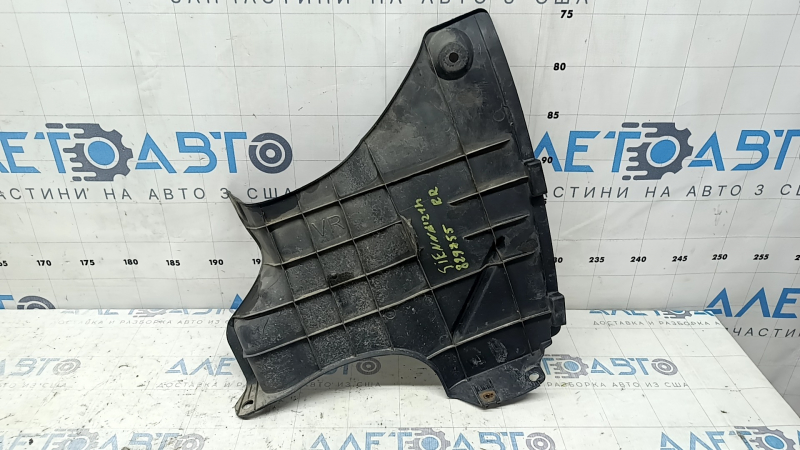 Right rear bumper guard for Toyota Sienna 21-24, broken mount