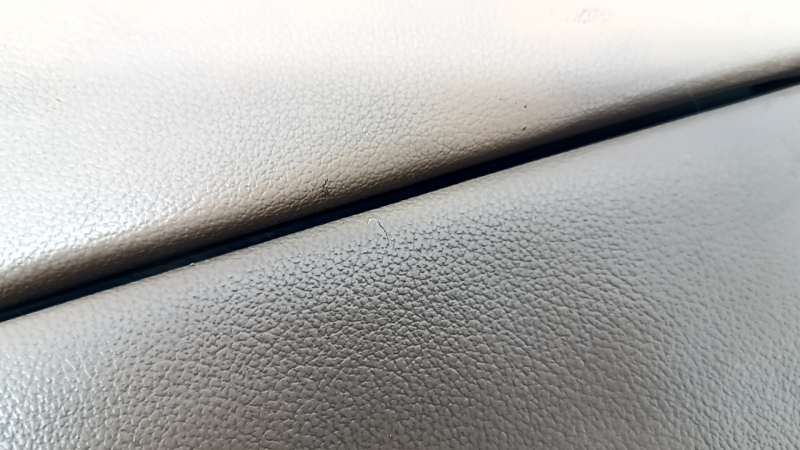 Armrest BMW X5 G05 19-22 leather brown leather COGNAC with heating, scratches, needs cleaning