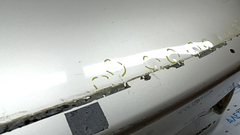 Lexus ES300h ES350 13-18 trunk lid with spoiler, gold 4U7, bumpers, rust