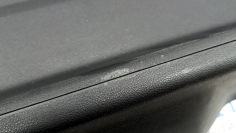 BMW X5 G05 19-24 black upper rear door trim, worn, scratches