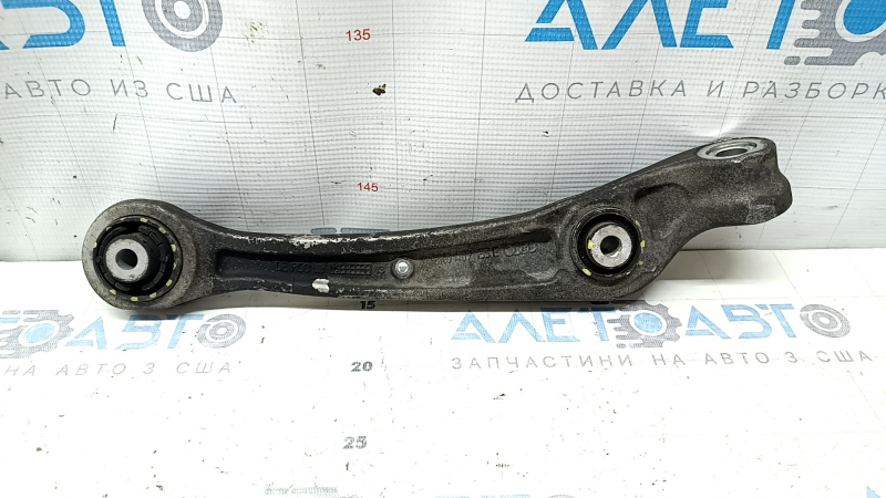 Lower front left control arm of a Porsche Macan 15-25, front, cracked silent blocks