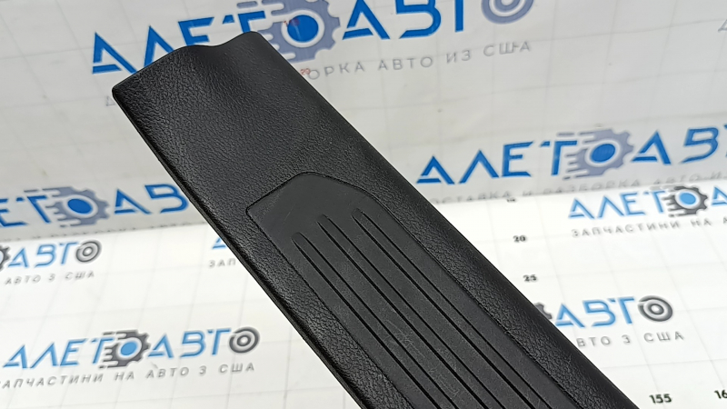 Nissan Murano z52 17-24 black inner rear right door sill trim, 3 stripes, scratches, broken fasteners