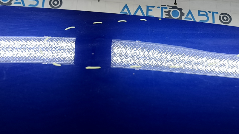 Naked tailgate with glass for a Nissan Murano z52, 20-24 tinted, blue RAY, dent, scratches on the glass