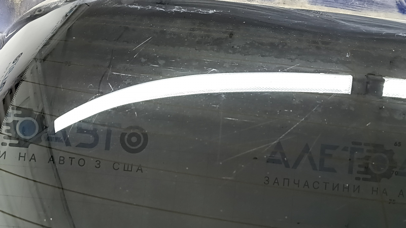 Naked tailgate with glass for a Nissan Murano z52, 20-24 tinted, blue RAY, dent, scratches on the glass