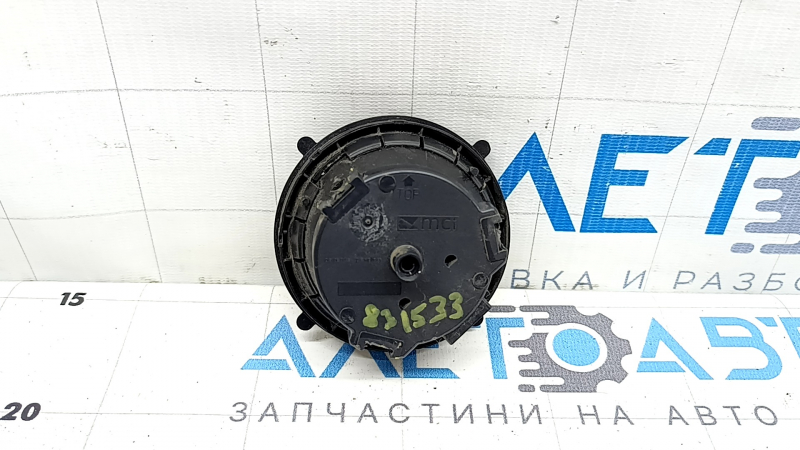 Nissan Murano z52 15-24 right side mirror motor broken mounts