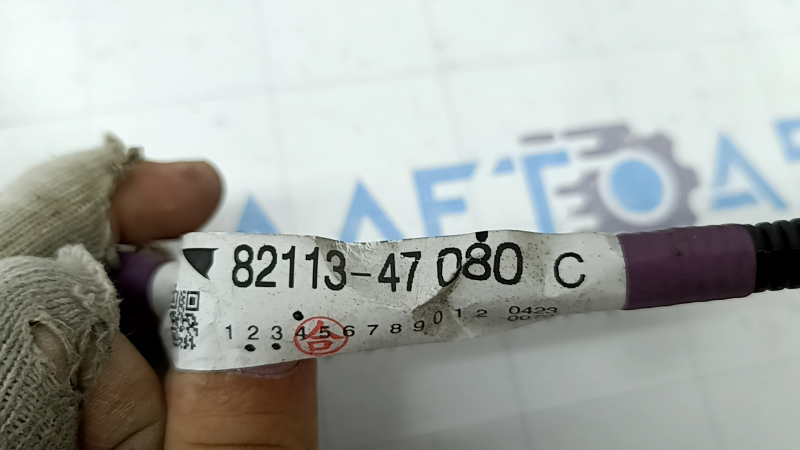 Wiring front bumper Toyota Prius V 12-14 prerest, without parking sensors, without fog lights