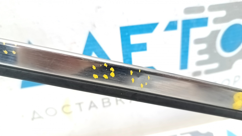 Upper rear right door molding for Honda Accord 13-17, chrome, scratches, small nicks from the inside