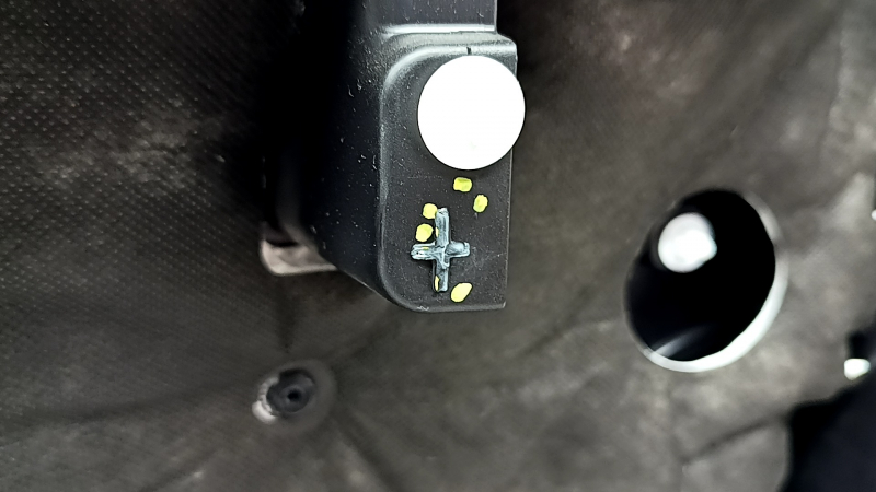 BMW X3 G01 18-21 black lower trunk door trim, no caps, scratches, needs cleaning, broken guide