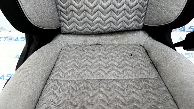 Chevrolet Equinox 22-24 passenger seat without airbag, manual, combined cloth, black and gray, dry-cleanable, chip cut off