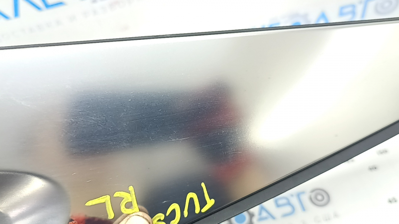 Left rear fender trim for Hyundai Tucson 22-25, matte chrome, broken fasteners, cracks in fasteners, scratches