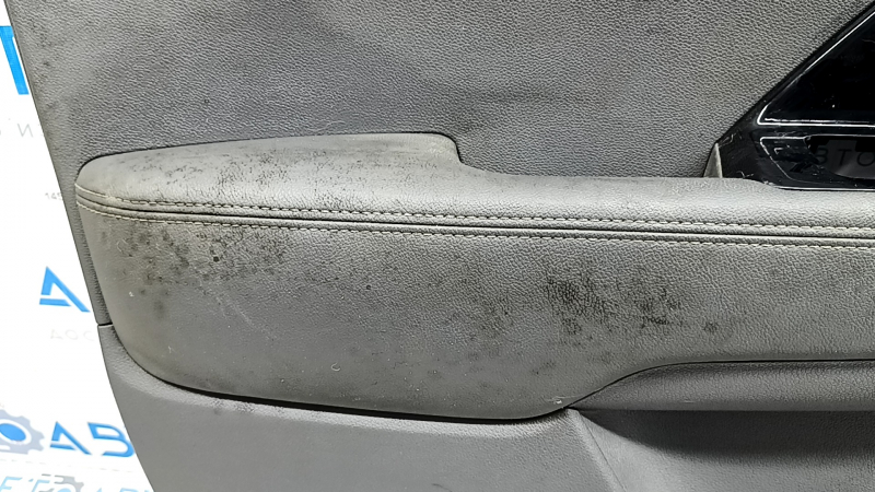 Front left door panel for Kia Niro 17-22, gray, glossy black insert, leather armrest, scratches, needs cleaning
