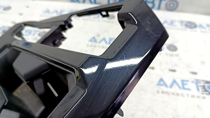 Honda Accord 23-24 center console trim, gloss black, with cup holders, scratches