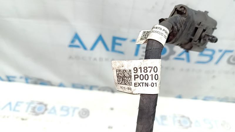 Wiring for the diffuser and radiator shroud of a Hyundai Tucson 2012-2015 1.6T HEV