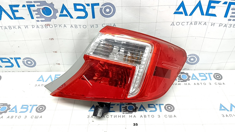 Right outer fender light for Toyota Camry v50 12-14 USA, crack, scratches, broken mount, glued on