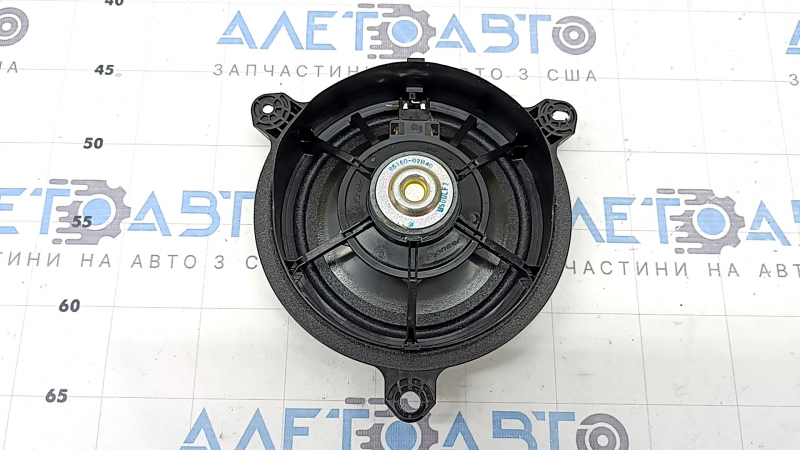 Toyota Rav4 19-24 rear right door speaker