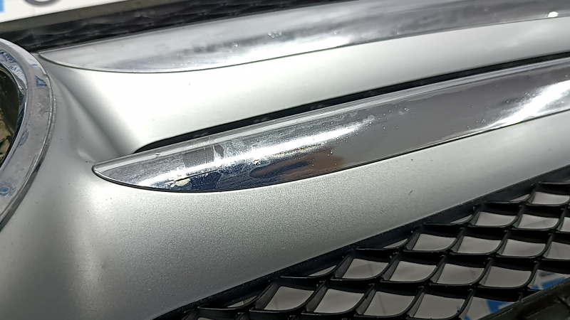 Mercedes C-class W205 15-18 radiator grille assembly with emblem, chrome molding, under the camera, sand, in paint