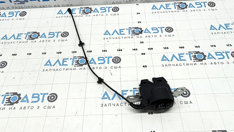 Right rear seat lock for Mercedes C-class W205 15-21 with cable