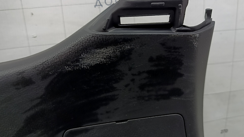 Lower tailgate trim for Toyota Rav4 19-24, black, with handles, scratches, worn
